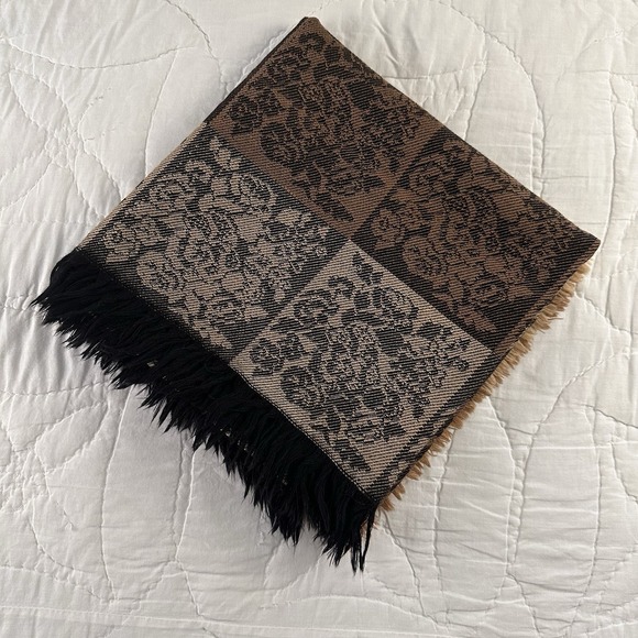 Vintage Pierre Cardin Paris Women's Black Fall Floral Scarf France Cottagecore - Picture 4 of 14